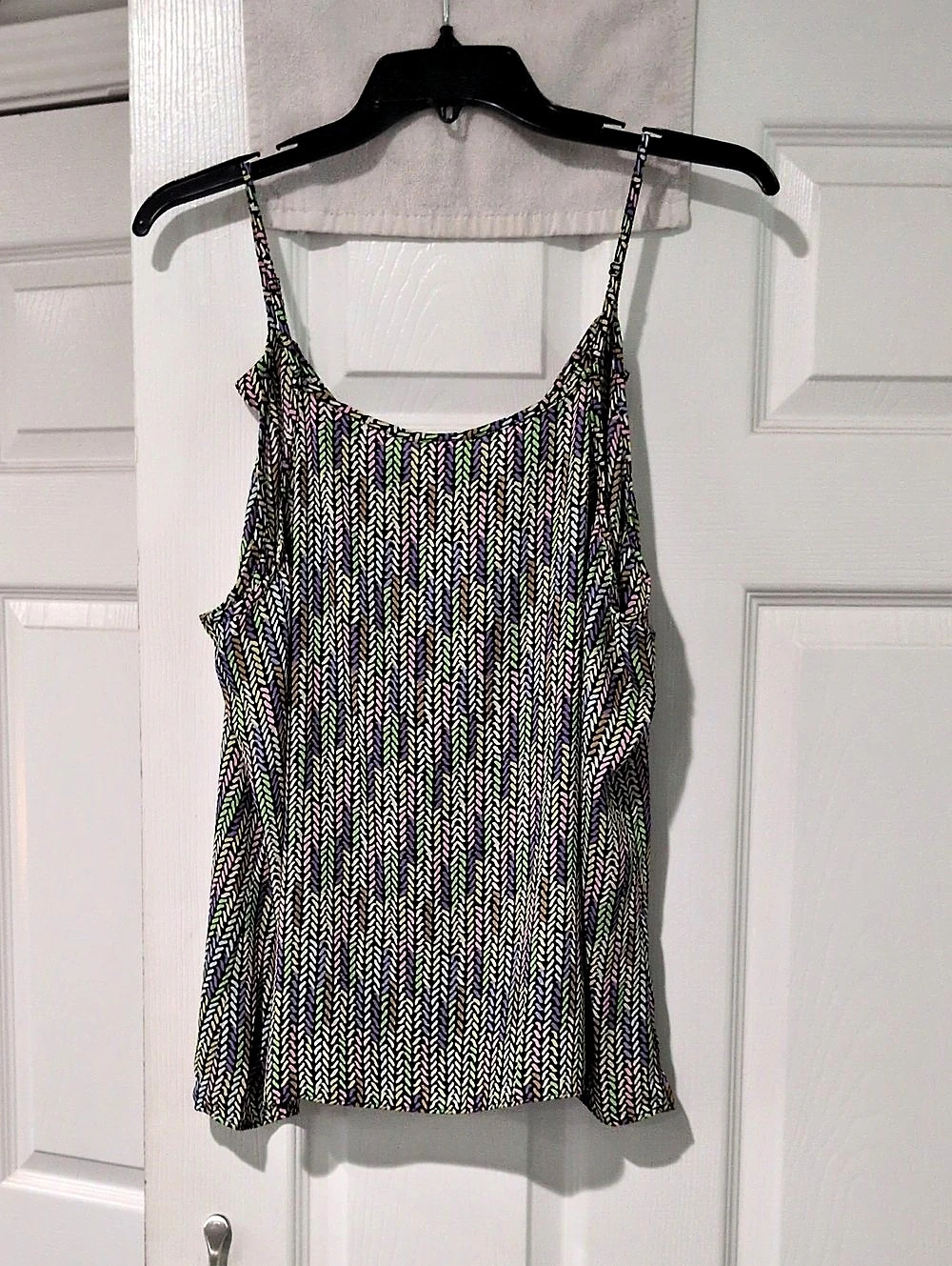 cabi Together Top Geometric Cami Black & Purple Size Large NWT